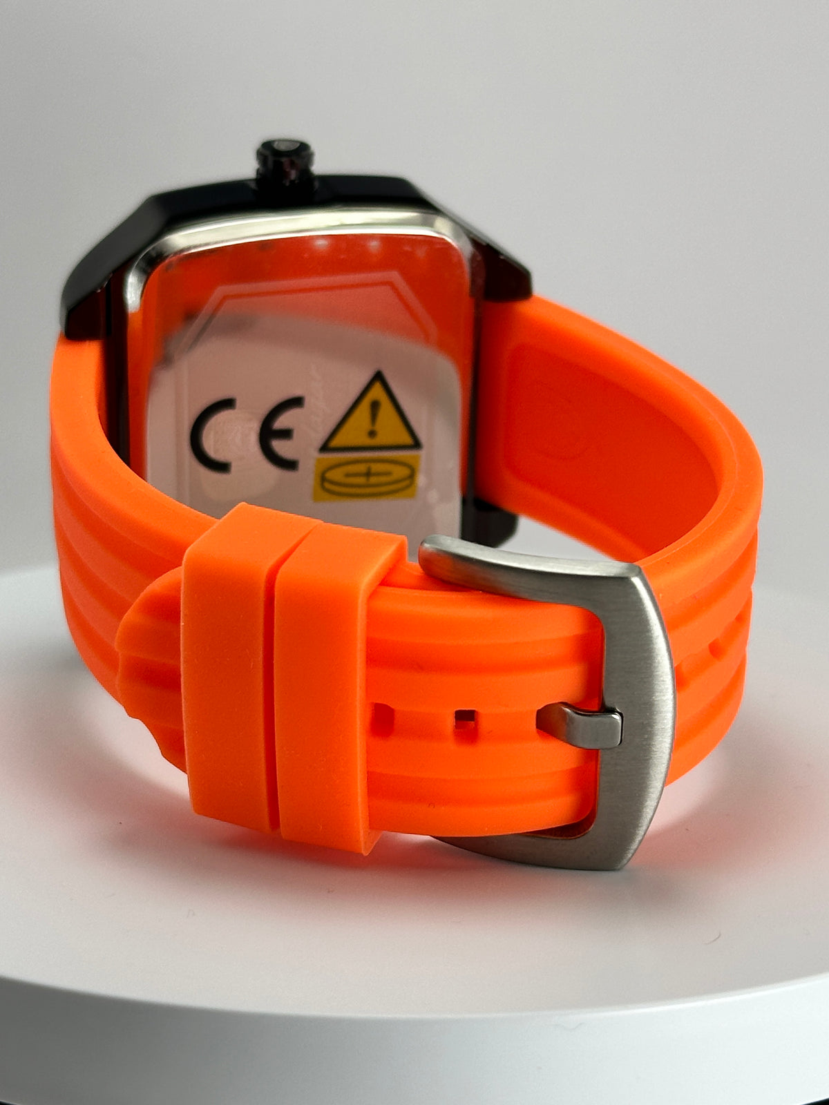 POEDAGAR E106 – Reloj Analógico-Digital Multifunción 47 mm