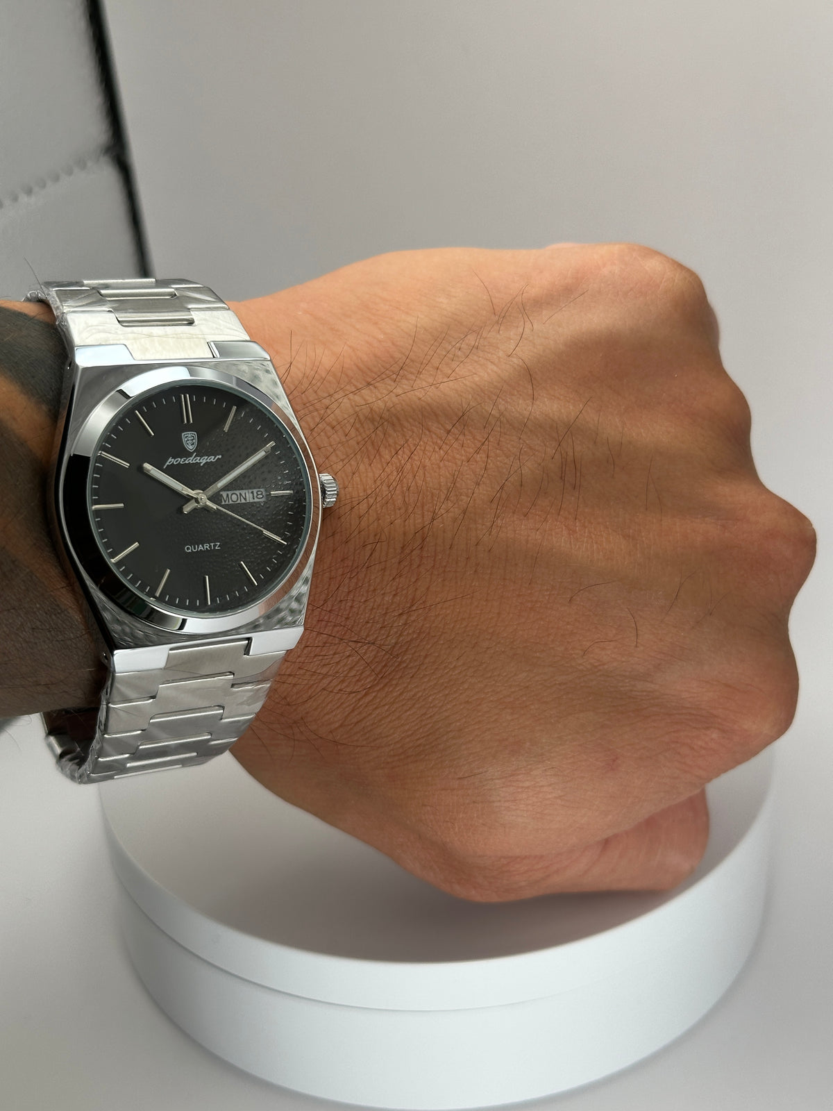 POEDAGAR 930 – Reloj de Cuarzo Day-Date 40 mm