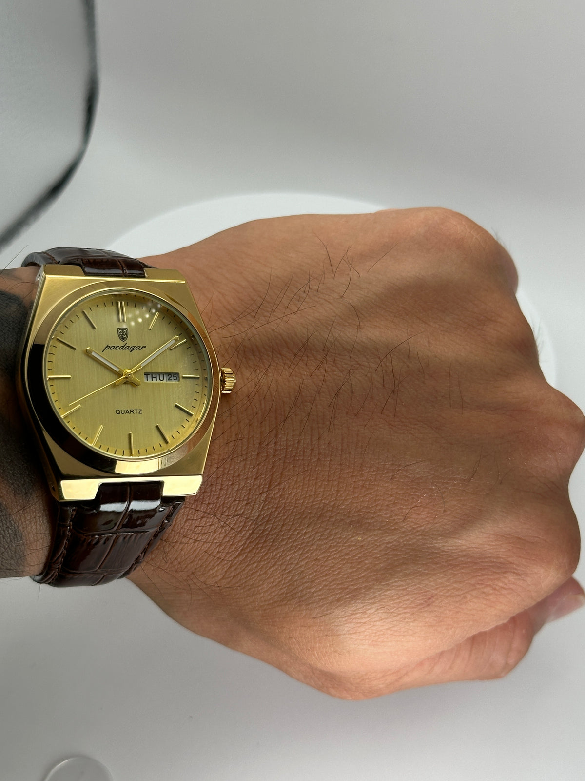 POEDAGAR 930 – Reloj de Cuarzo Day-Date 40 mm