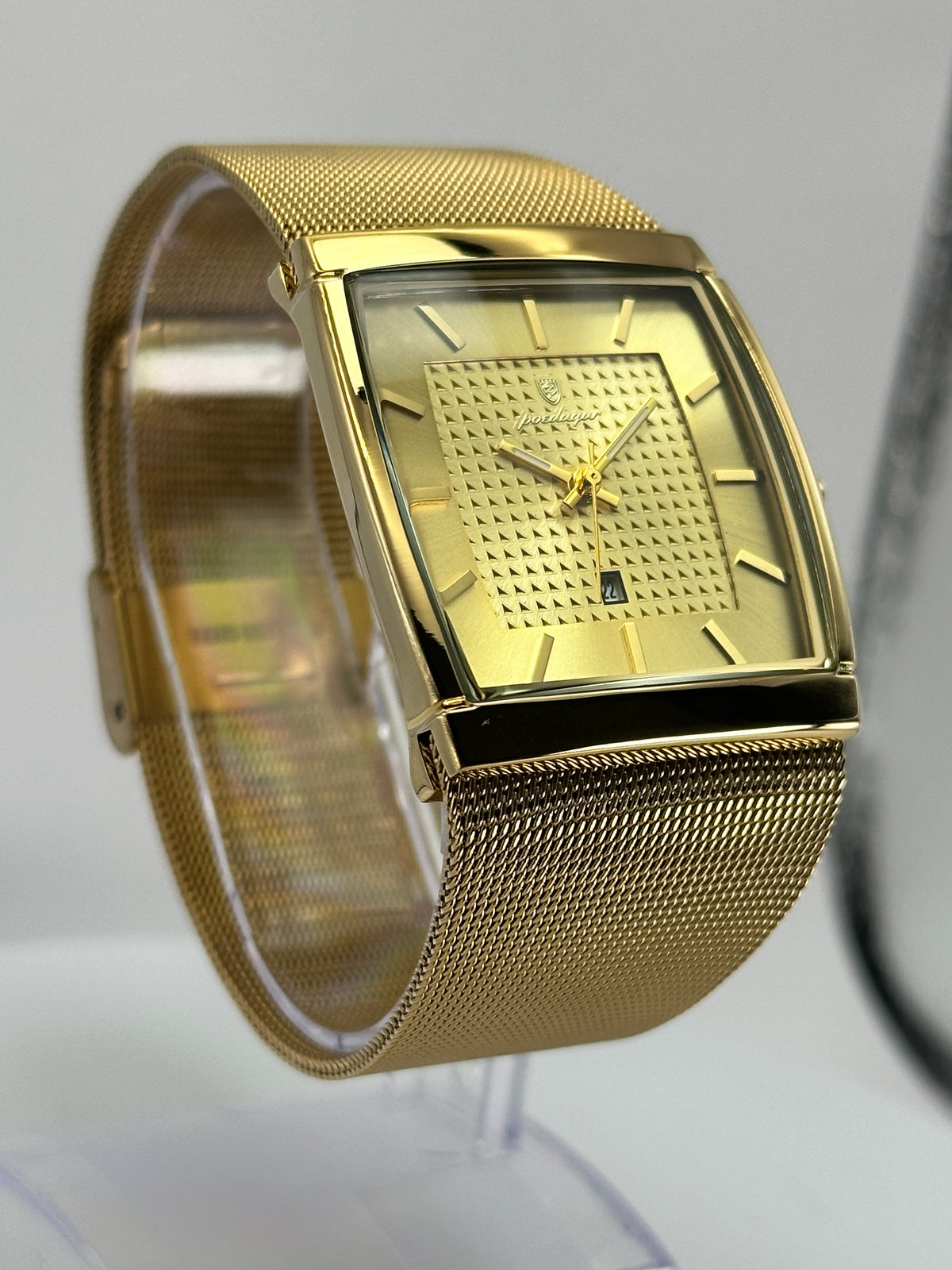 POEDAGAR 885 – Reloj de Cuarzo Rectangular con Malla Milanesa