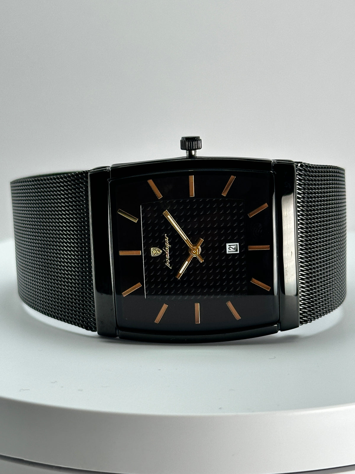 POEDAGAR 885 – Reloj de Cuarzo Rectangular con Malla Milanesa